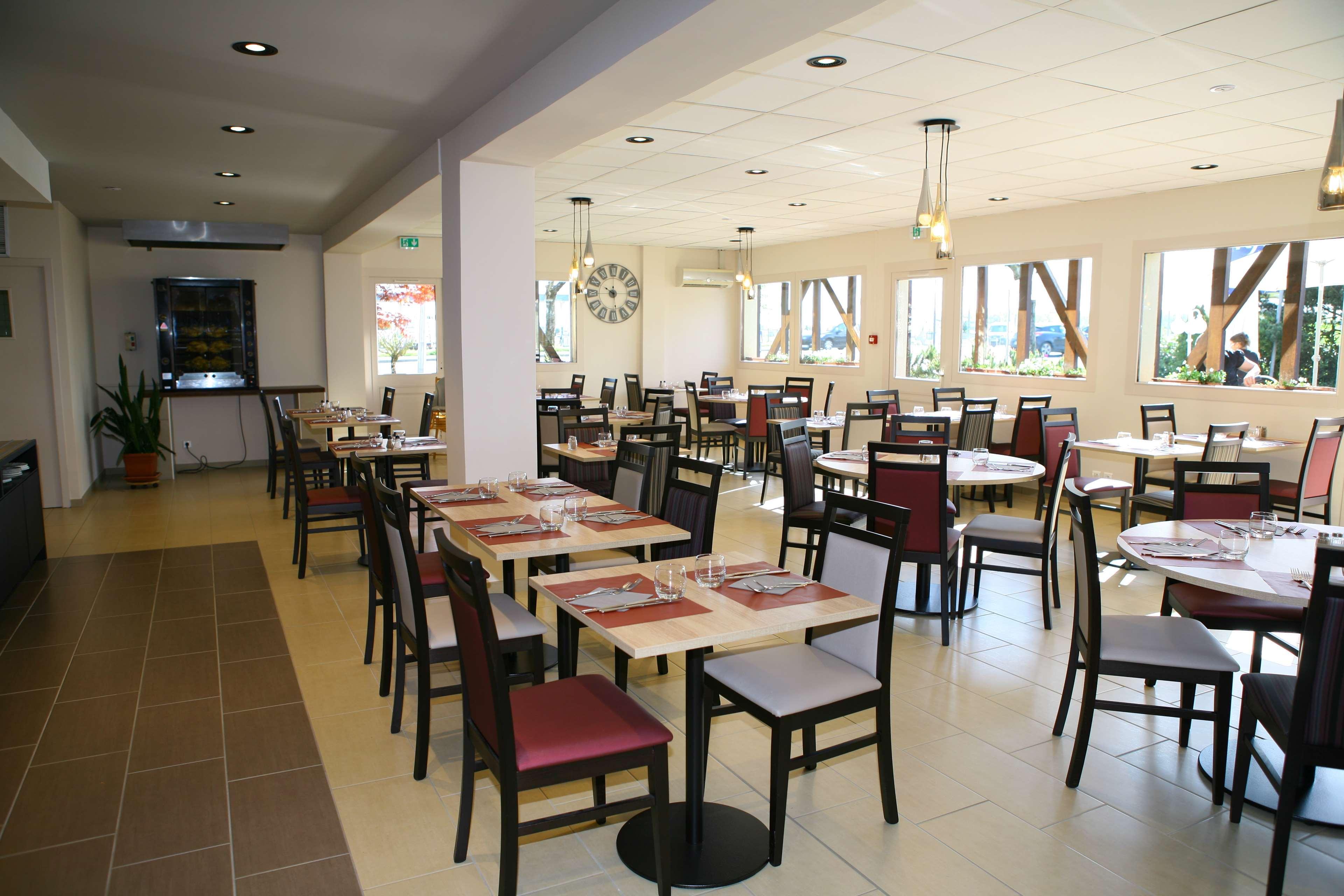 Kyriad Châteauroux Esterno foto